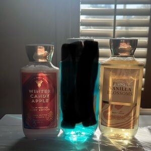 Bath and Body Works Fresh Vanilla Blossoms Body Wash/Winter Candy Apple Lotion